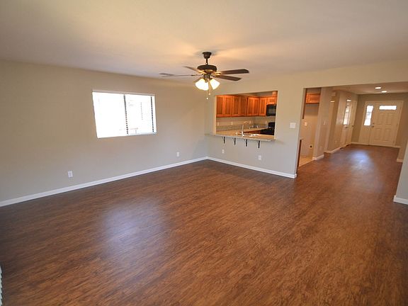 5th image of 7551 Prince St