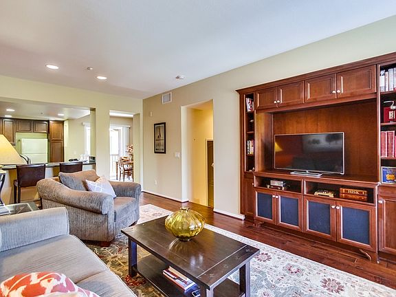 3rd image of 10524 Calle Tamarindo Unit 3