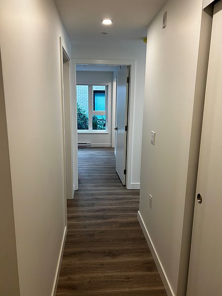 Vancouver Apartment for rent - 3 Bedrooms — photo 3