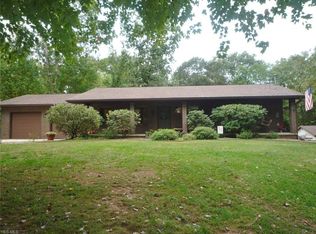 114 Elm Tree Dr, Parkersburg, WV 26101