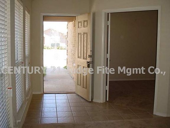 Ceramic Tile Entry