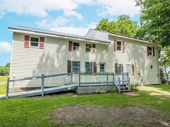 4761 Old Buffalo Rd, Warsaw, NY 14569