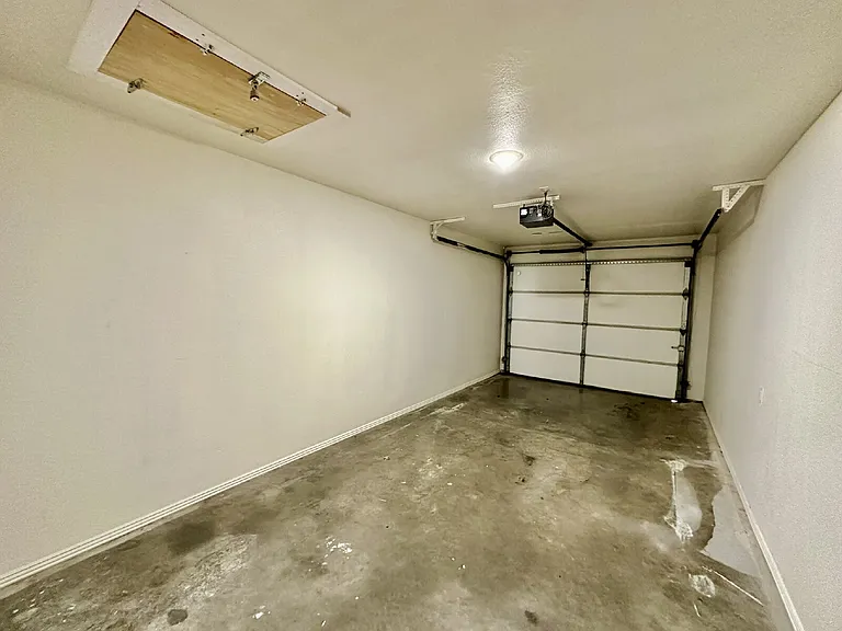 802 E Kara Ln — Photo 23