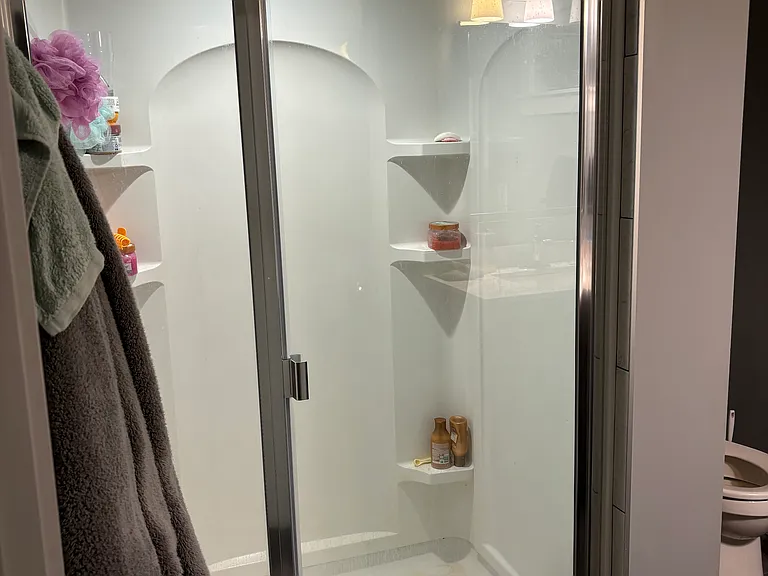 3111 Harrow Dr #LOWER LEVEL — Photo 10