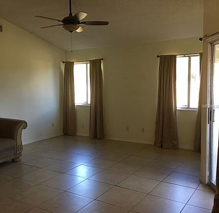 3rd image of 5113 Scarsdale Manor Ln