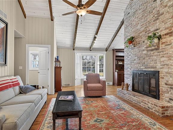 3rd image of 9408 Wenonga Rd