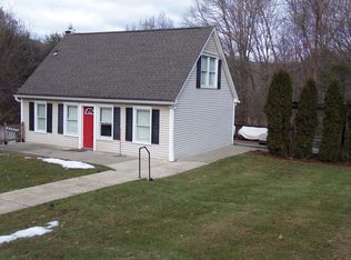 12 Cortlandt Ave, Cortlandt Manor, NY 10567