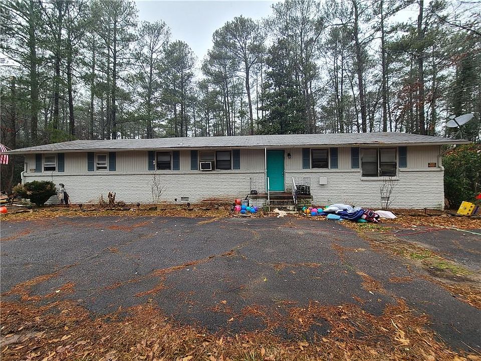 1st image of 2920 Neese Dr SW