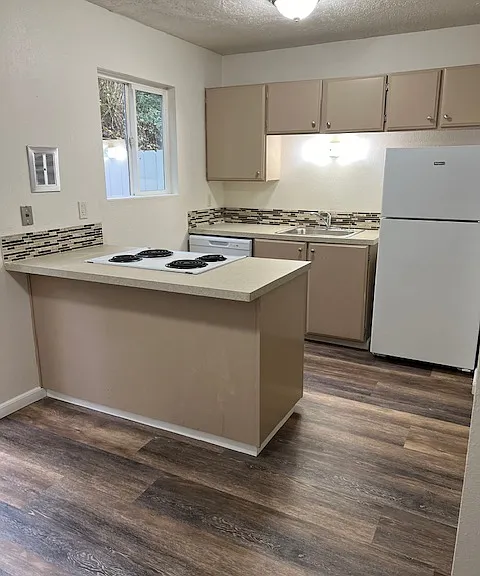 3356 SW Beaverton Hillsdale Hwy — Photo 9