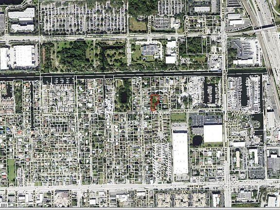 3rd image of SW 45th St