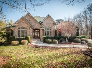 181 Scotsman Dr, Troutman, NC 28166