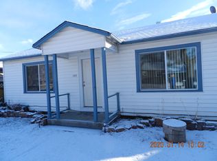 127 SE 11th St, Madras, OR 97741