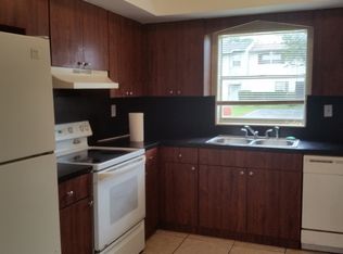 7967 SW 7th St, North Lauderdale, FL 33068