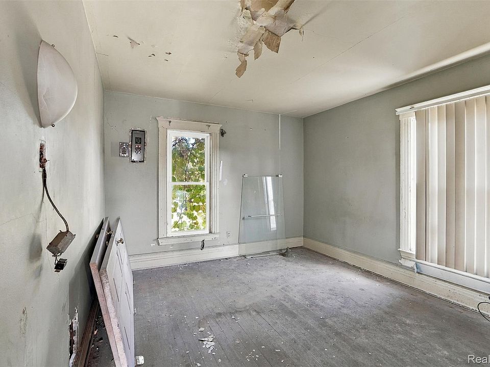 247 Horton St, photo 12