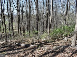 23-28 Red Maple Ln, Harpers Ferry, WV 25425