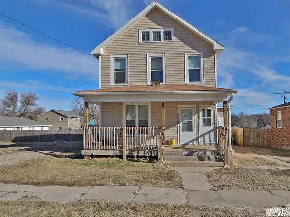 603 S Randolph St, Weeping Water, NE 68463