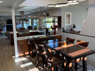 3 Dover Ln, Lexington, MA 02421