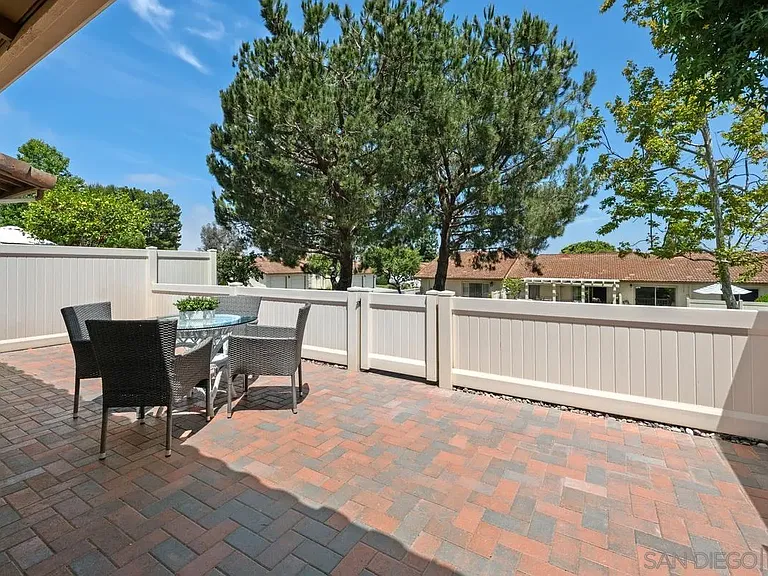 358 Abington Rd — Photo 20