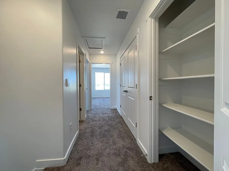 1256 W Hidden Spring Dr — Photo 26