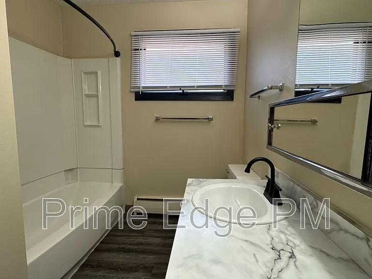4900 Huntington Ave #4 — Photo 23