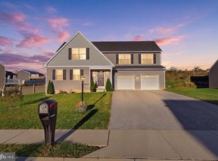 1120 Alder Ct, York, PA 17408