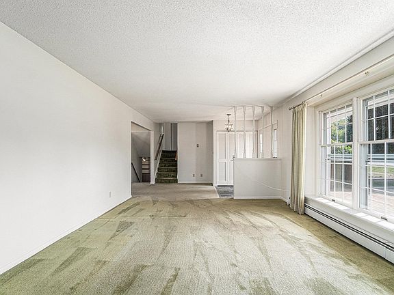 5th image of 1503 Braemar Dr
