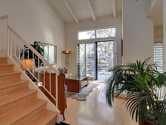 5th image of 614 Marlin Ct