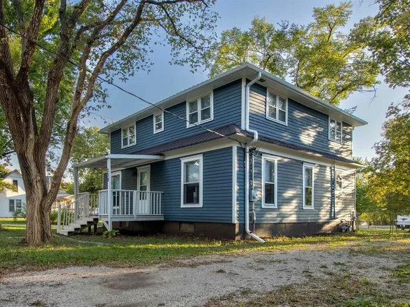 338 NE Pine St, Melvern, KS 66510