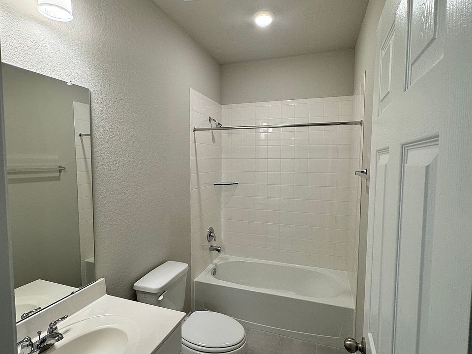 1st image of 14330 Lunan Dr