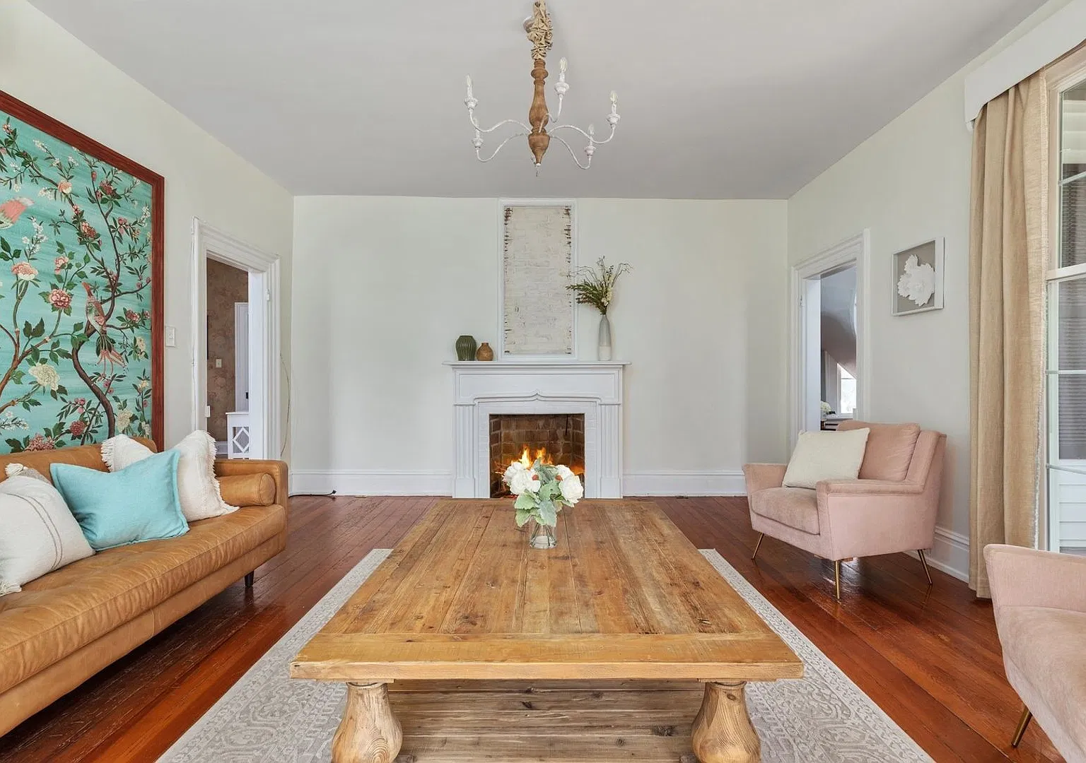 Spacious 4BR House in Middletown — Photo 4