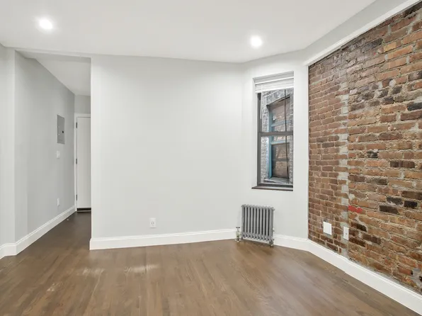 714 9th Avenue image 5 of 13