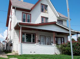 28 W Delaware Ave, Marcus Hook, PA 19061