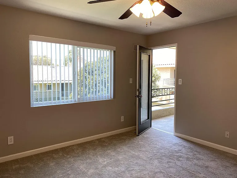7405 Charmant Dr #2324 — Photo 13