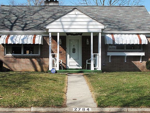 2nd image of 2784 Brownlee Ave