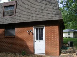 9904 Old Lincoln Trl APT D, Fairview Heights, IL