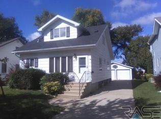 523 2nd St NW, Pipestone, MN 56164