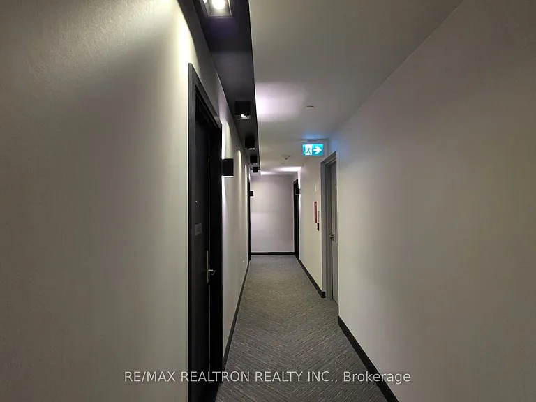 8 Eglinton Ave E #2605 — Photo 4
