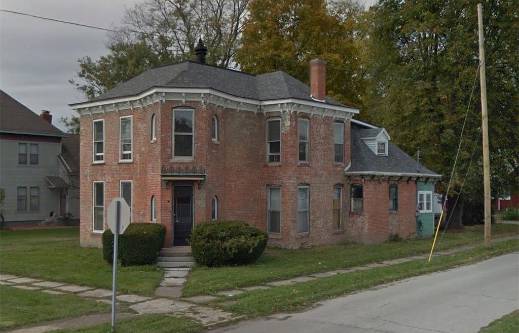 104 W Main St, Knightstown, IN 46148 Zillow