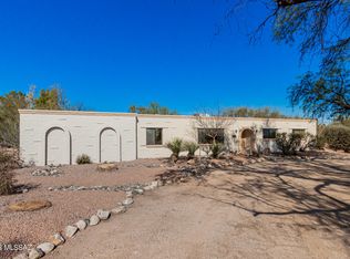 10101 E Moccasin Pl, Tucson, AZ 85749