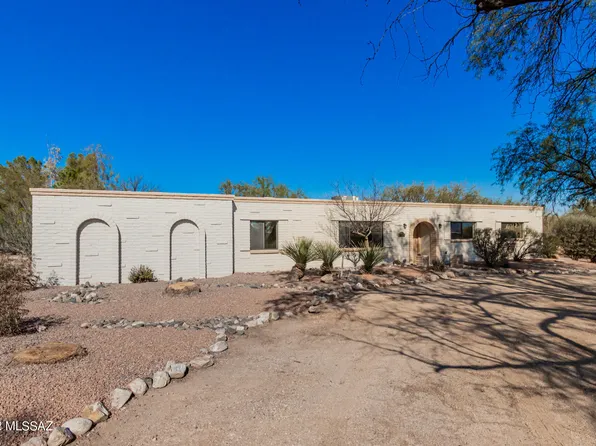 10101 E Moccasin Pl, Tucson, AZ 85749
