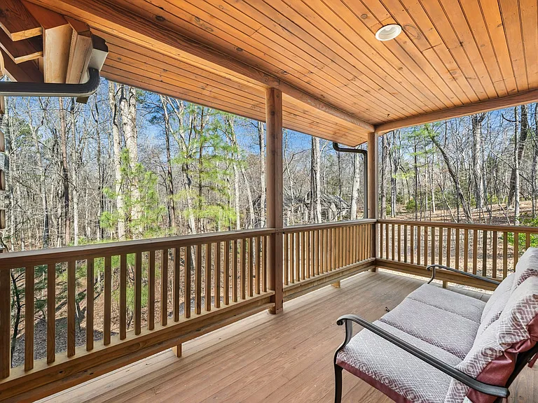 2nd Porch (open)