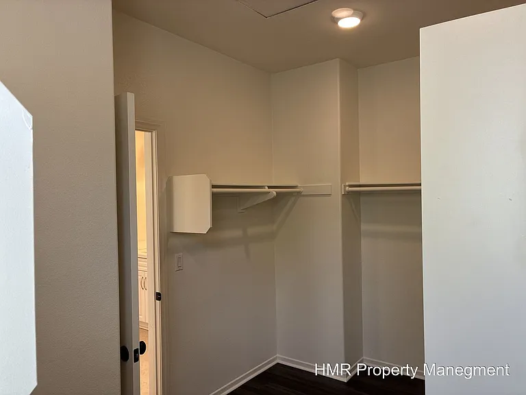 3129 E Mayacama Way — Photo 10