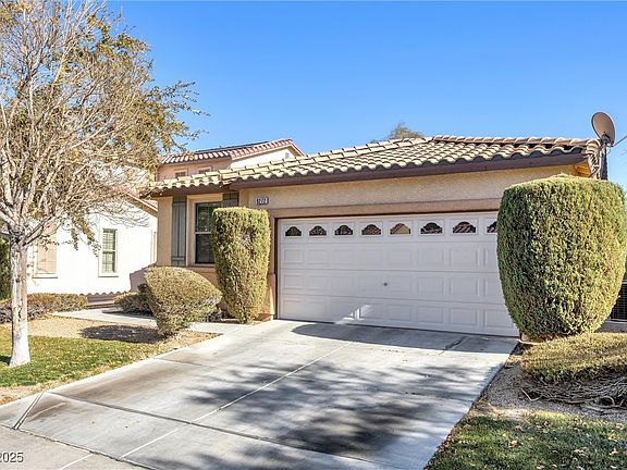 2nd image of 9272 Cantana St