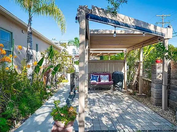 2 bed, 1080 sqft, $3,950 — Photo 3