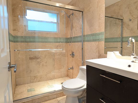 1st floor bathroom