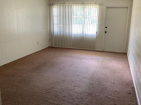 5th image of 903 Wayne Ave APT 3