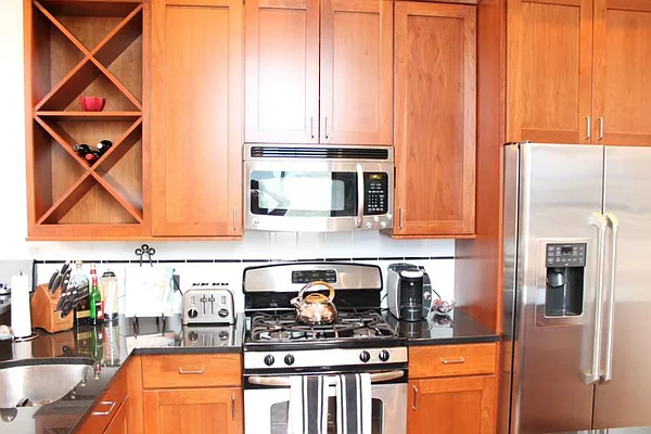 Rented by Level Group | media 33