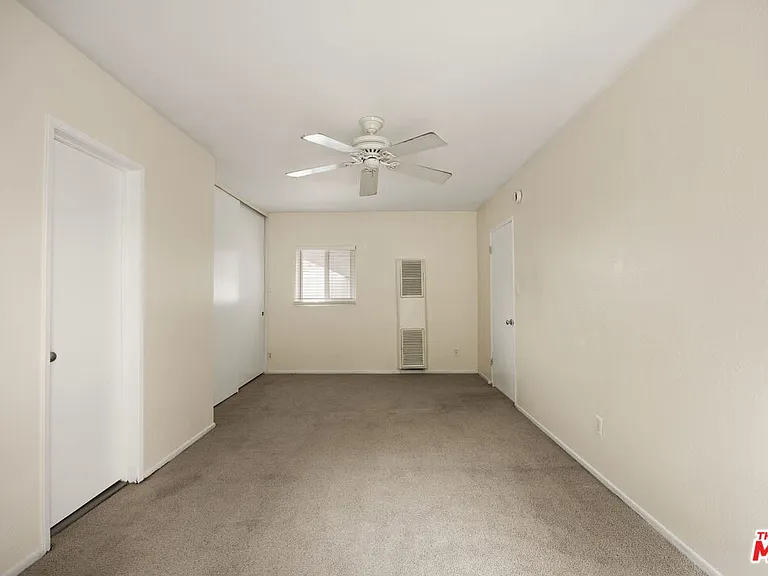 161 W Channel Rd #5 — Photo 15