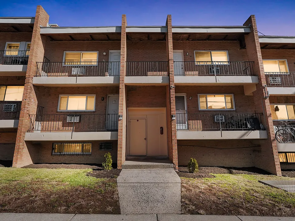Fernrock Apartments