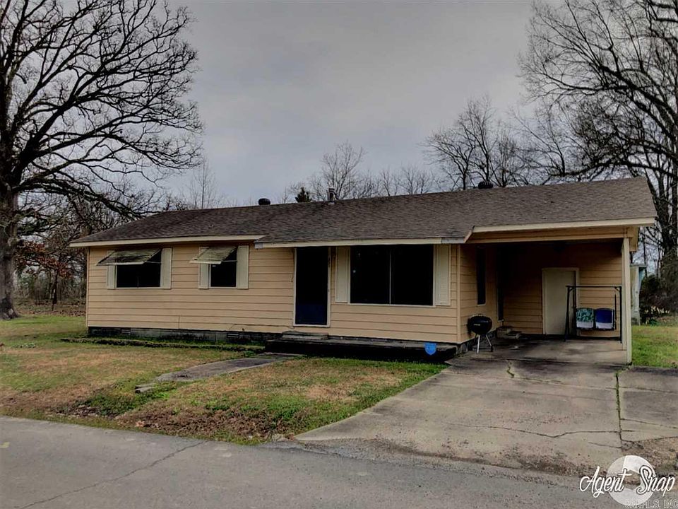 2nd image of 605 Fletcher Ln